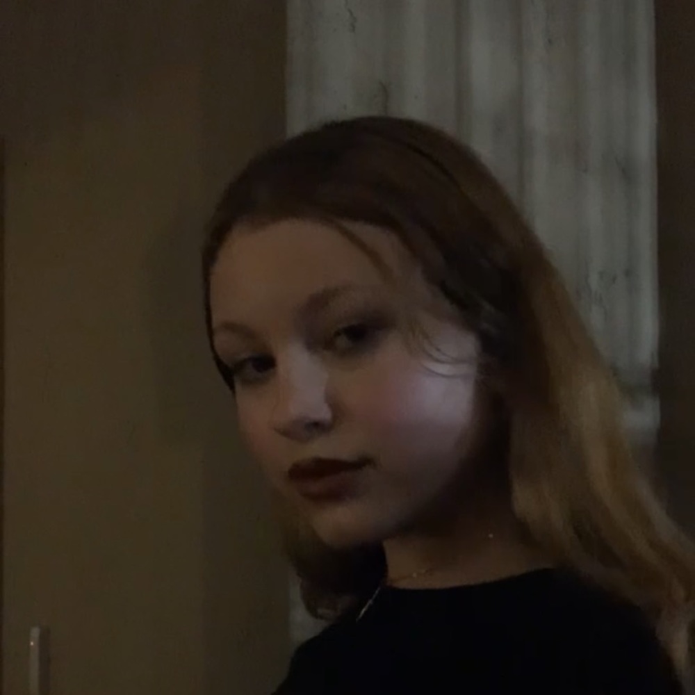 Meet your Posher, Olivia